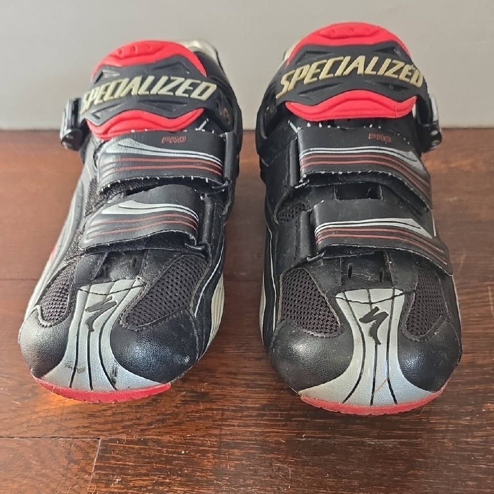 Specialized Adult  Bike Shoes - Black, Red, and Silver Size 41w Used Great Shape